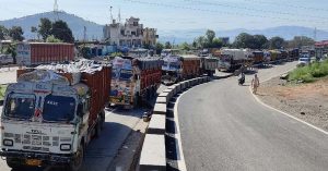 14 घंटे के लिए बंद रहेगा जम्मू-श्रीनगर हाईवे, जानिए क्या है वजह?
