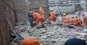 Delhi: कबीर नगर में गिरी इमारत, दो लोगों की मौत