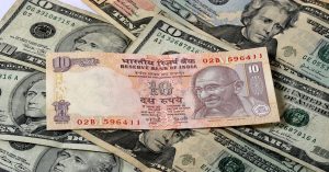 Dollar V Rupee: डॉलर के मुकाबले मजबूत हुआ रुपया, 83.05 पर पहुंची कीमत
