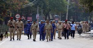 Lok Sabha elections: पंजाब पुलिस, केंद्रीय बलों ने अमृतसर में किया फ्लैग मार्च