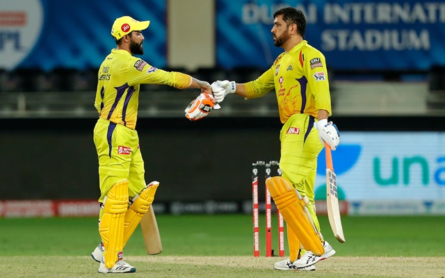 Ravindra Jadeja and MS Dhoni