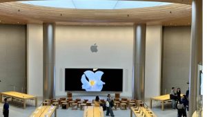 Apple ने लॉन्च किया दुनिया का दूसरा सबसे बड़ा एपल स्टोर