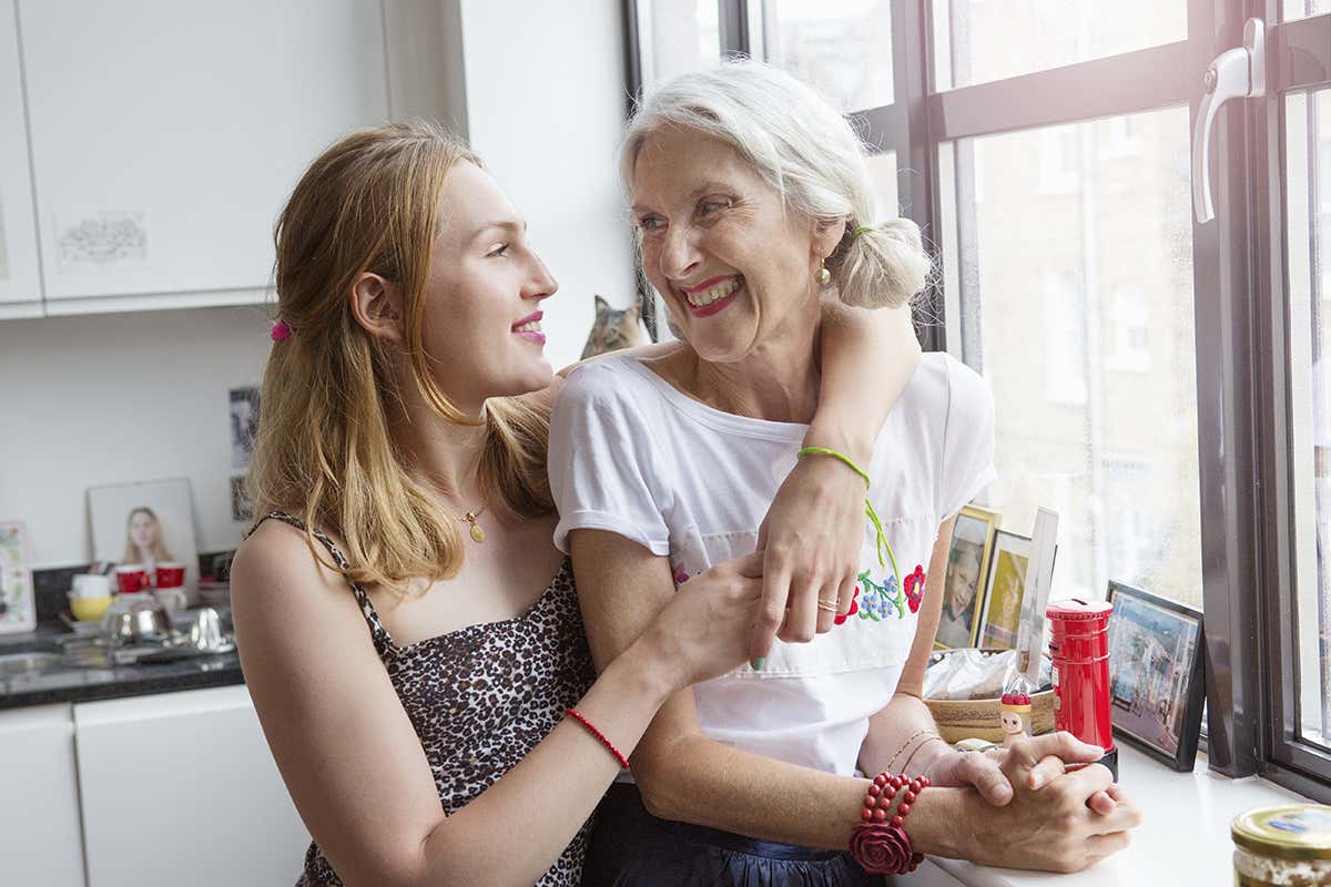 mother and daughter emotional video goes viral 