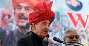 जम्मू-कश्मीर राज्य का दर्जा बहाल करने के लिए लड़ रहा हूं चुनाव: Ghulam Nabi Azad
