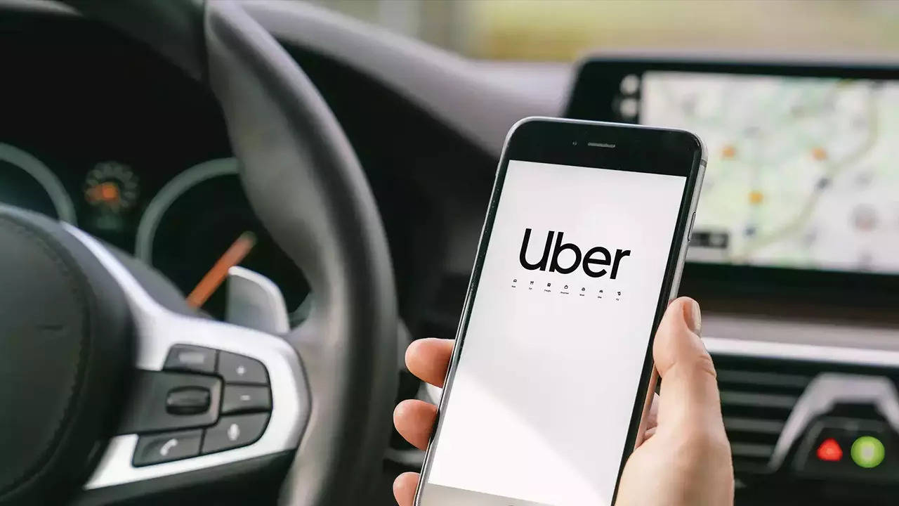 Man Takes Uber Auto For Rs 62 Gets Rs 7.66 Crore Bill 