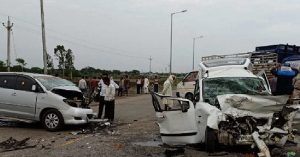 बांसवाड़ा जिले में सड़क हादसे में तीन युवकों की मौत