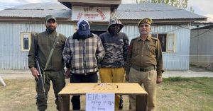 Jammu-Kashmir: अनंतनाग पुलिस ने जब्त की कोडीन फॉस्फेट की 60 बोतलें