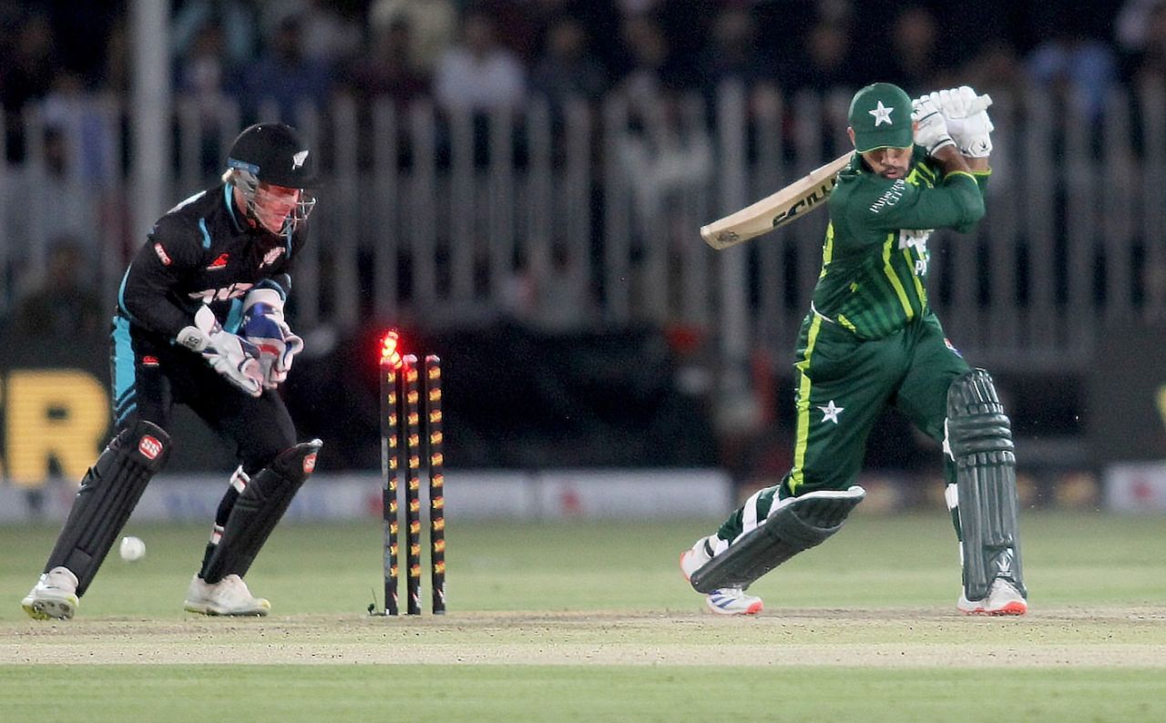NZ VS PAK 1