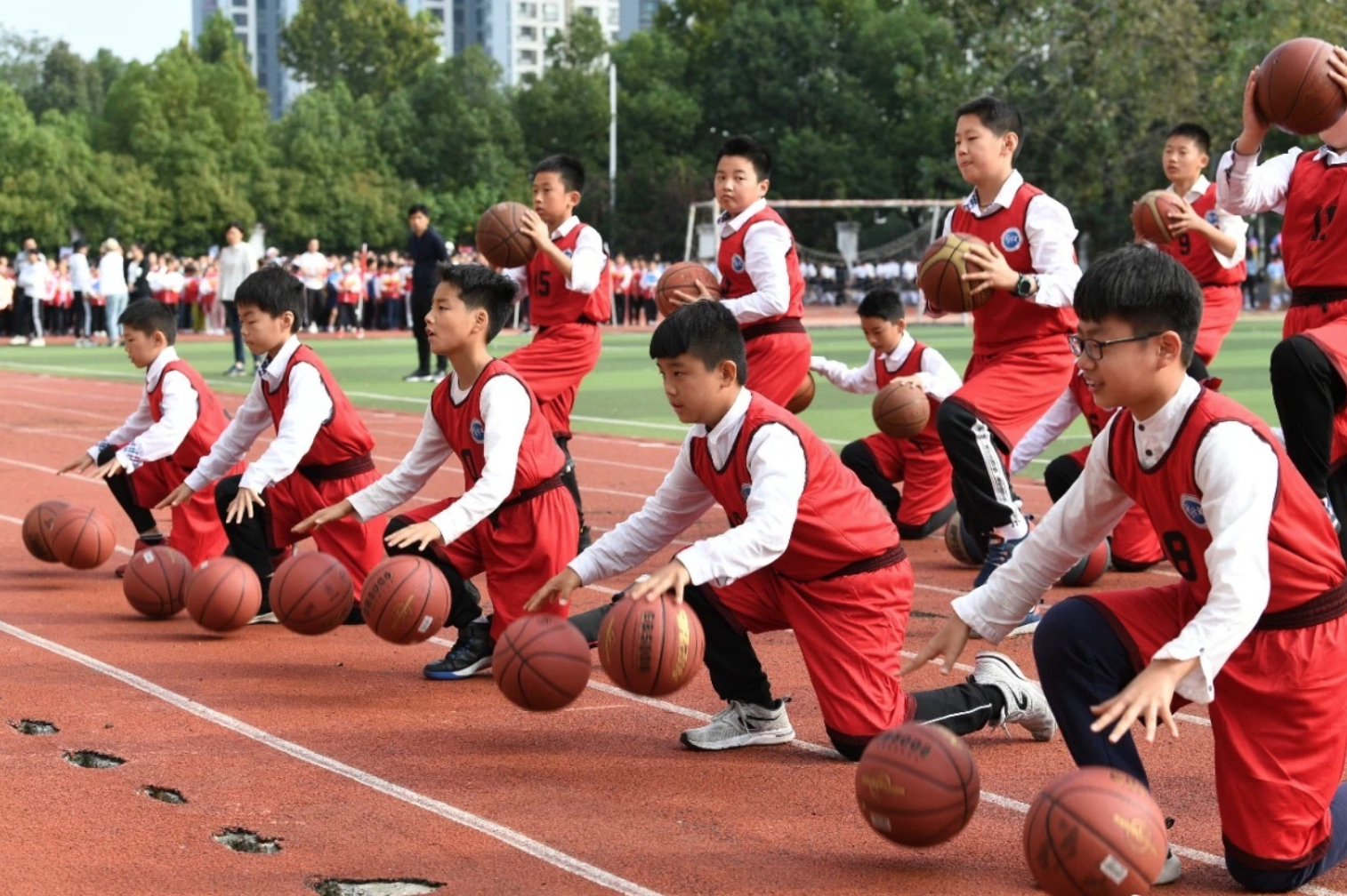 Chinese kids basketball training 