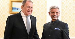 नवनियुक्त भारतीय दूत ने रूसी विदेश मंत्री सर्गेई लावरोव से मुलाकात की