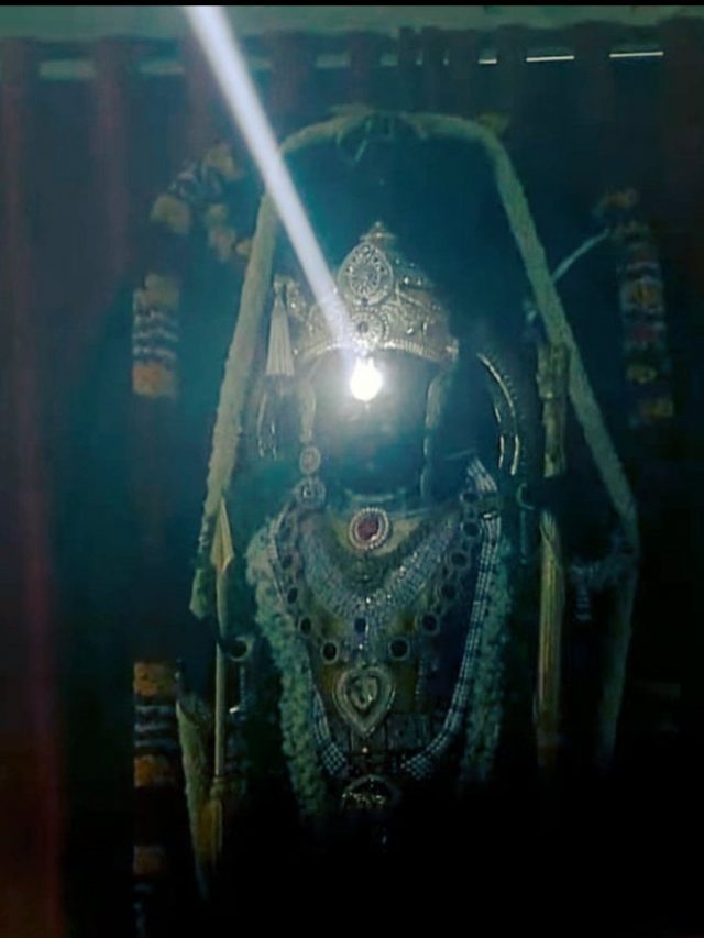 Ayodhya में रामलला के भव्य Surya tilak की पहली झलक