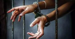 दिल्ली के छतरपुर में युगांडा की महिला के साथ लूटपाट, मामले में दो आरोपी गिरफ्तार