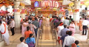 Delhi: चैत्र नवरात्रि की अष्टमी तिथि आज, झंडेवालान मंदिर में लगा भक्तों का तांता