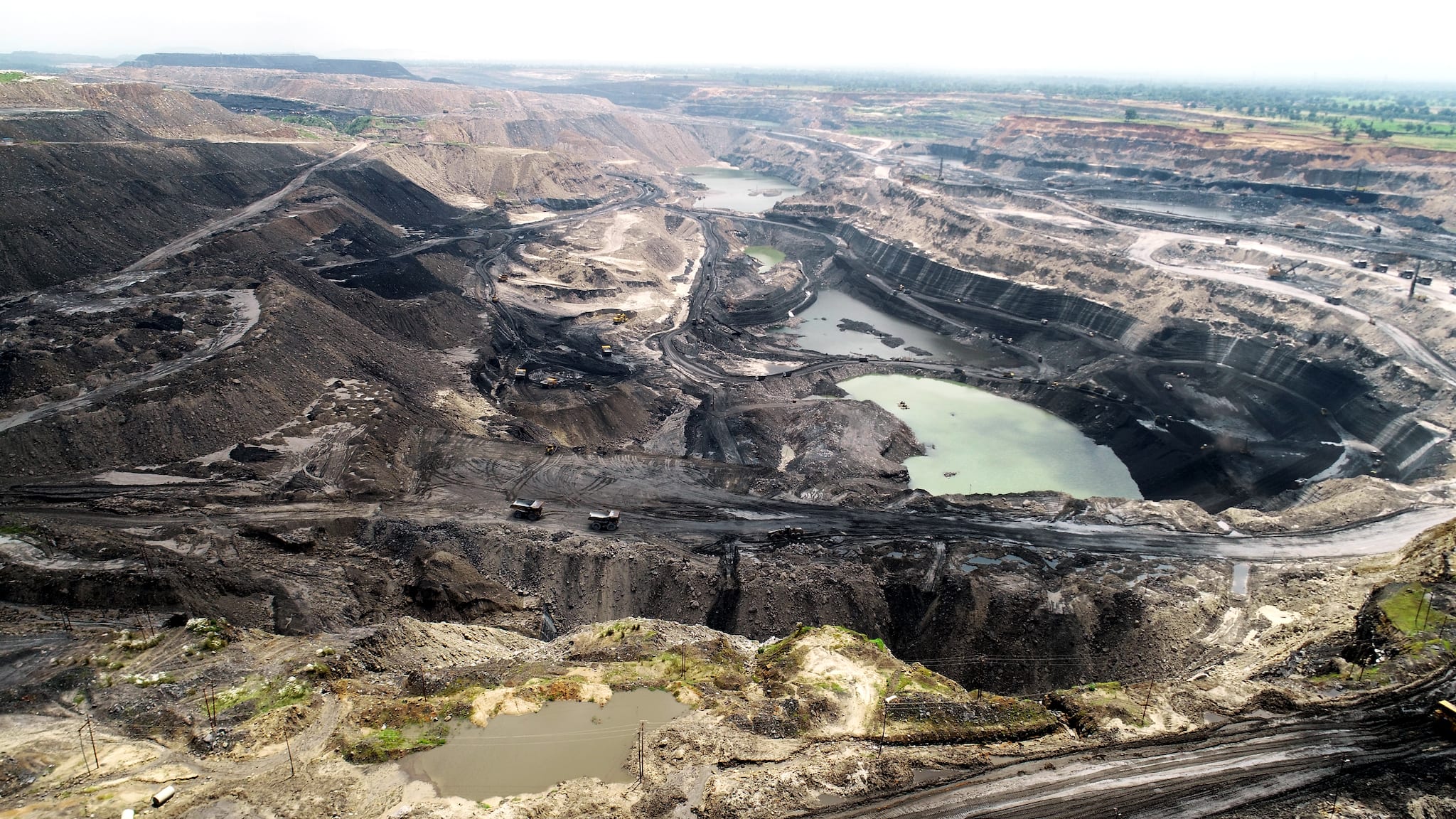 Adventurer Explores 165-Year-Old Coal Mine