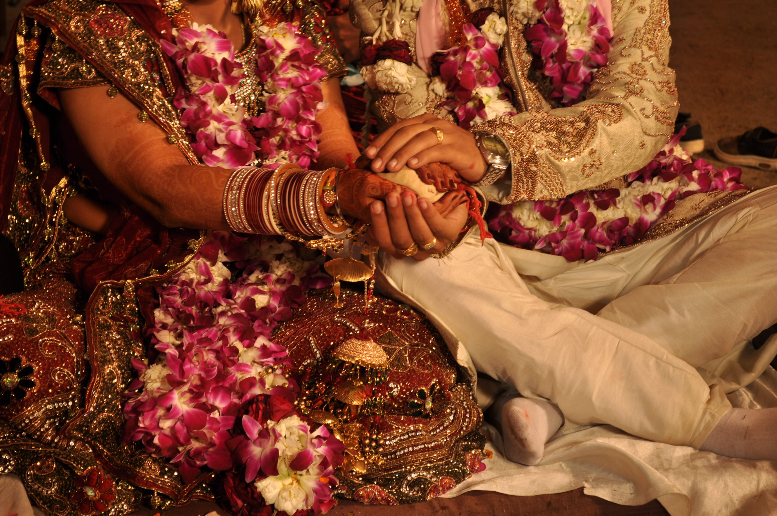 Dad Paid Rs 3 Lakh Fee To Get Daughter Rishtas from rich families