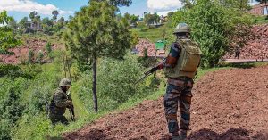 Jammu-Kashmir: कठुआ में देखे गए हथियारबंद लोग, तलाशी अभियान शुरू