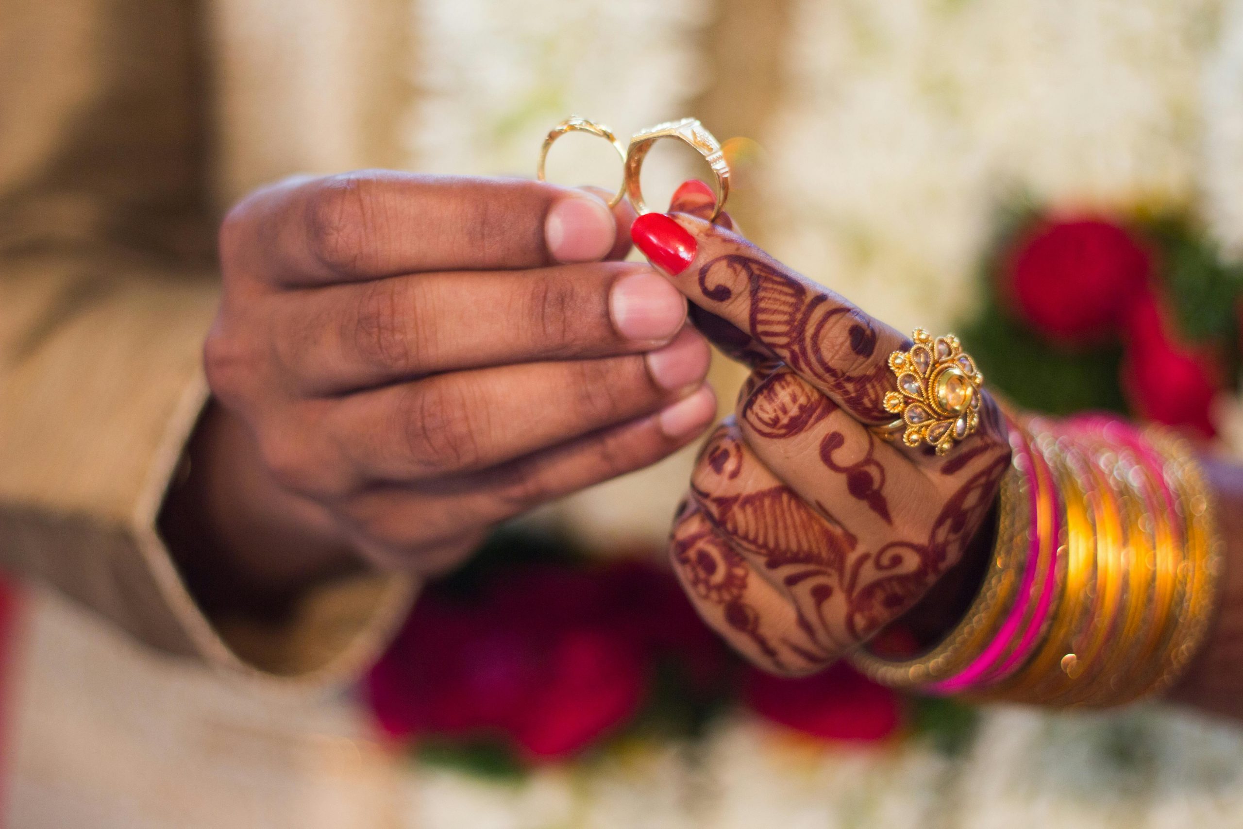 Dad Paid Rs 3 Lakh Fee To Get Daughter Rishtas from rich families