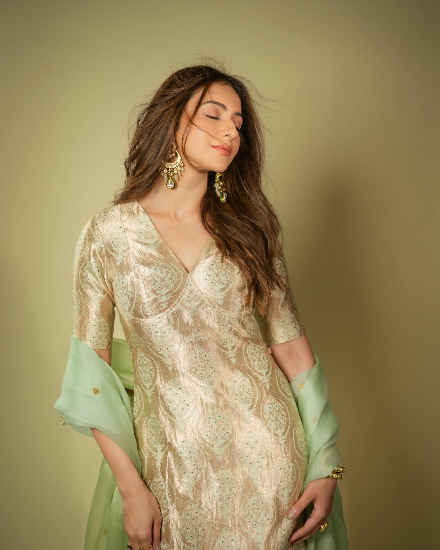 rakulpreet 1715338017 3364821628809559200 322047271