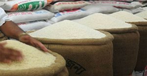 भारत के चावल निर्यात प्रतिबंधों से वैश्विक स्तर पर बढ़ी कीमत, एशियाई निर्यातक बुलॉग टेंडर में उछाल