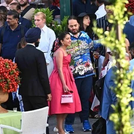ambani update 1717387892 3382017222546511884 53498260952 1