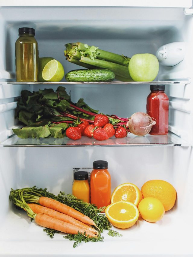 Refrigerator में रखने से बचें ये चीजें