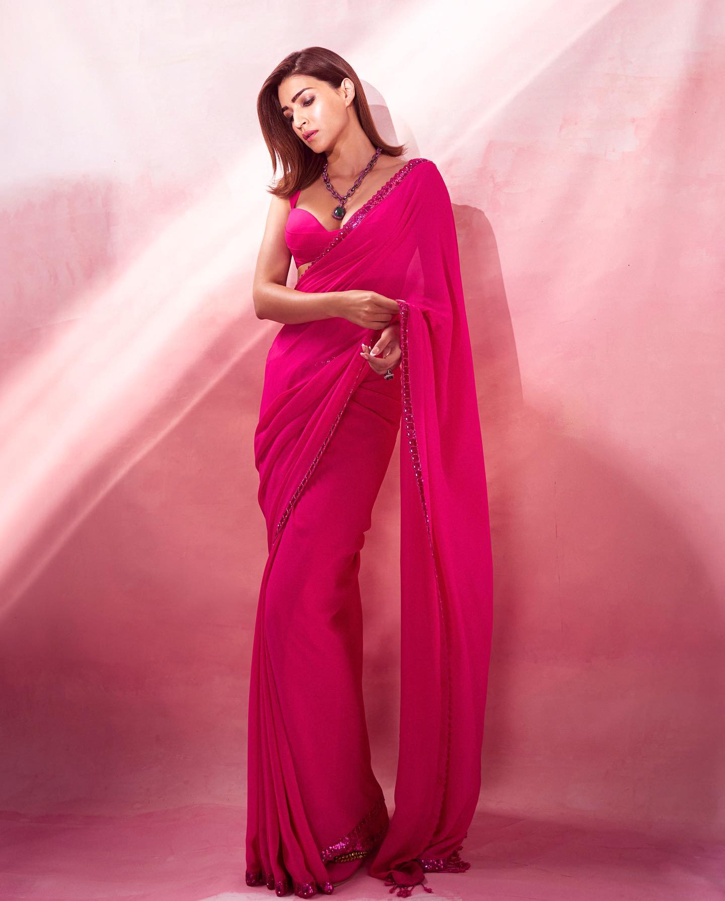 kritisanon 1706706003 3292411047288187048 448810631 1