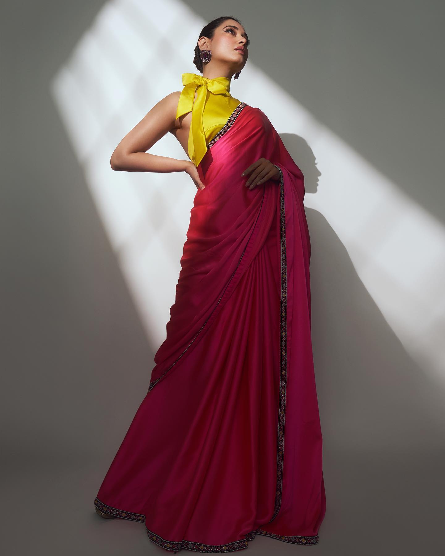 tamannaahspeaks 1697031340 3211254092678714478 1060870984