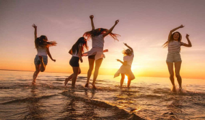 International Friendship Day 2025 Quotes & Wishes