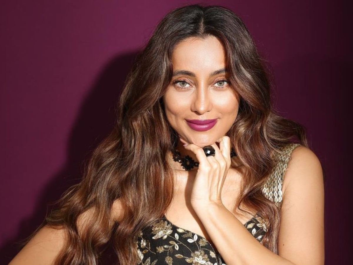 Anusha Dandekar