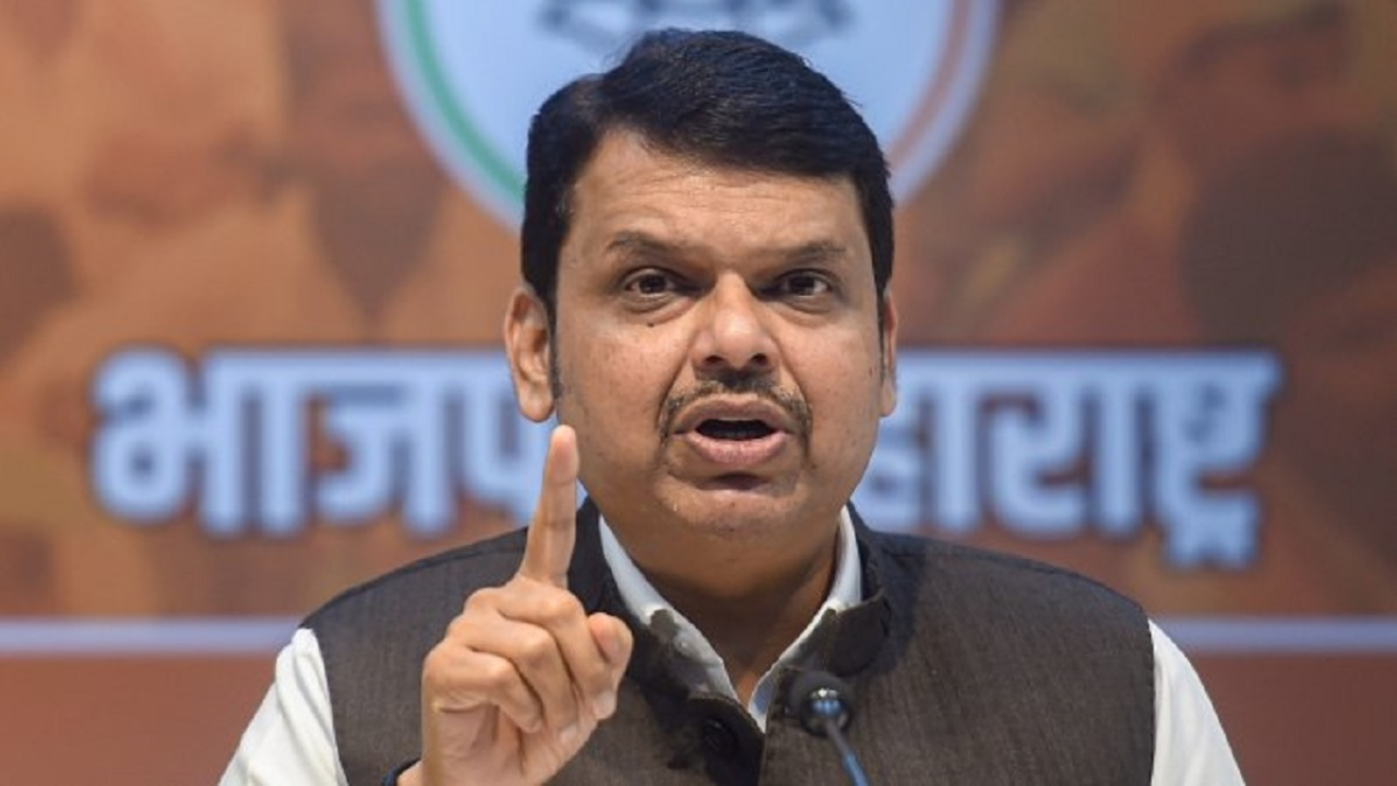 CM फडणवीस