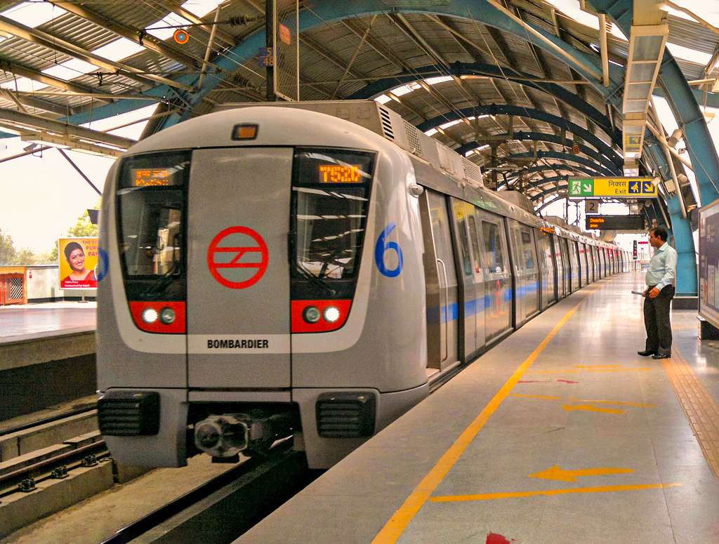 Delhi Metro 15 Aug Timing