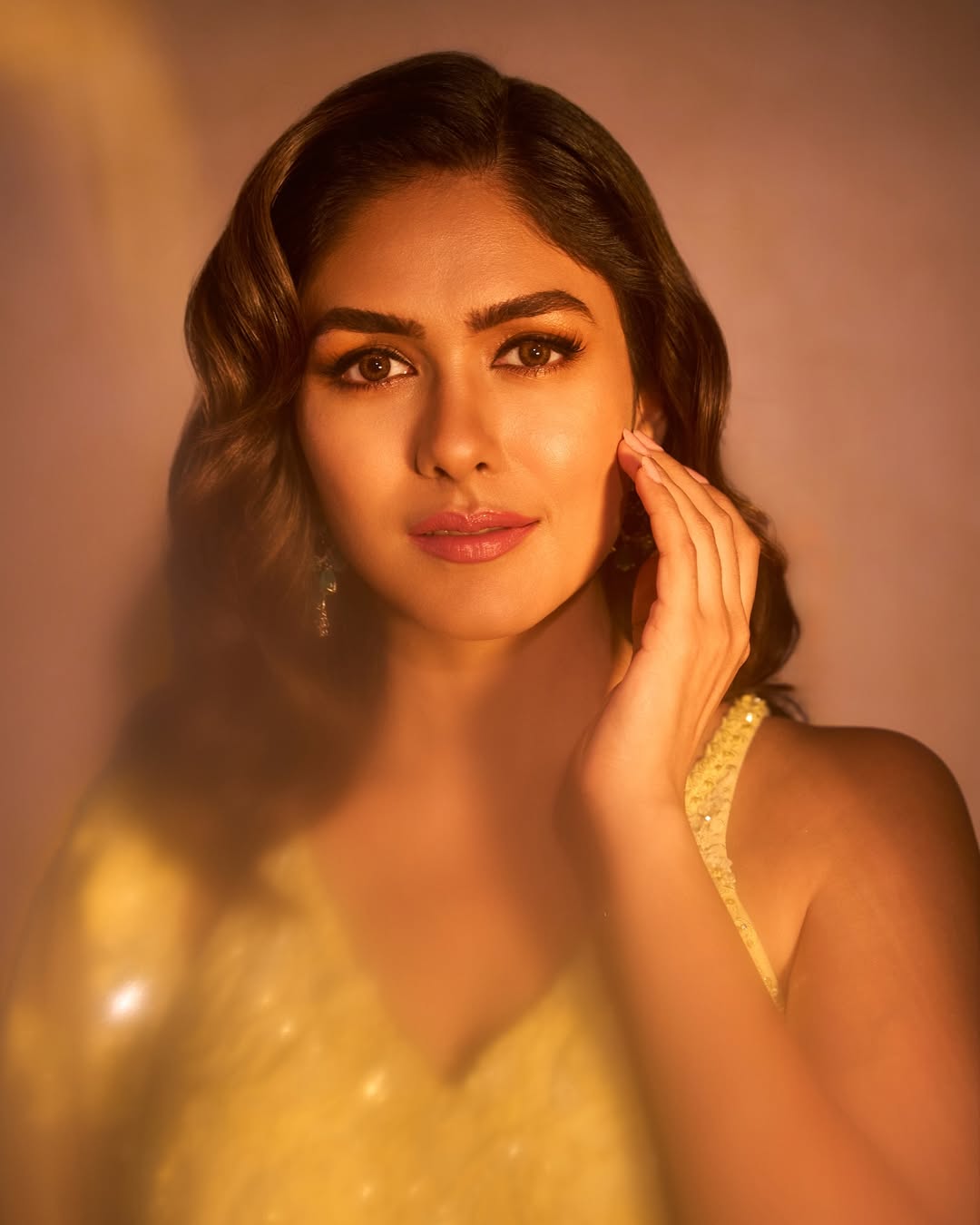 Mrunal Thakur-Aishwarya Rajinikanth