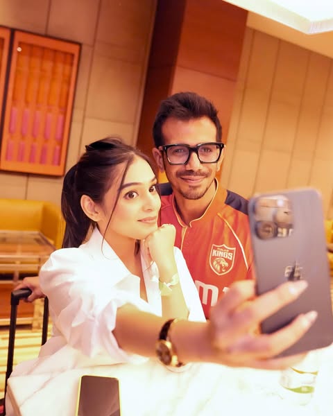 Dhanshree Verma Dubai Trip