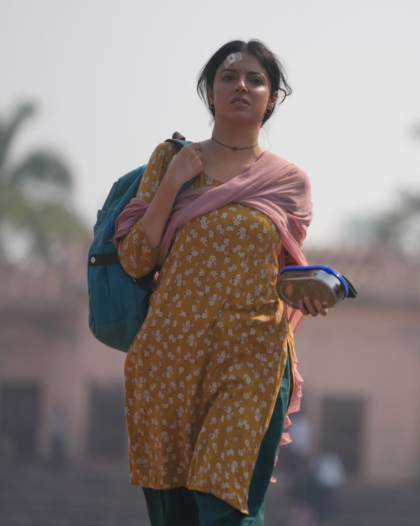 Ek Chatur Naar Teaser Out