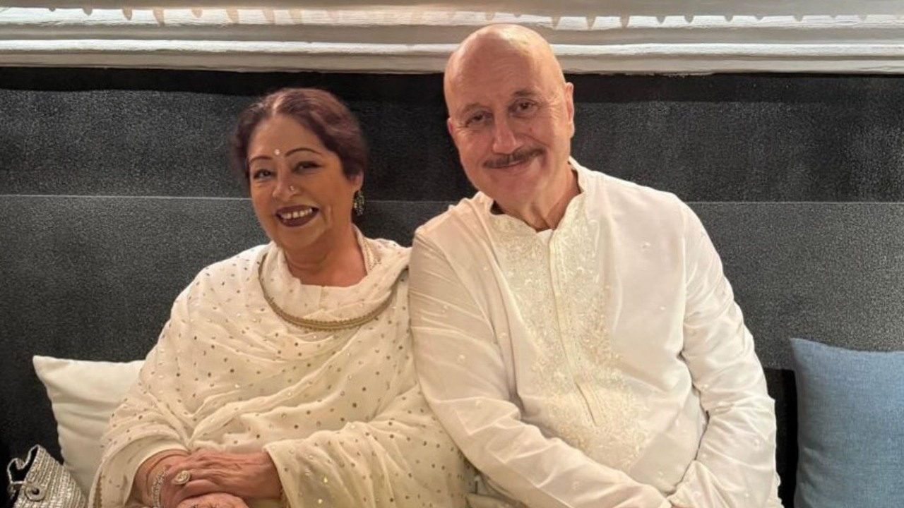 Anupam-Kirron Anniversary