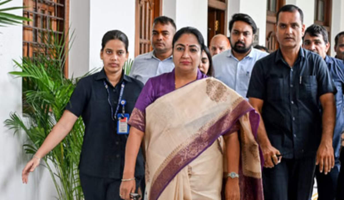 CM Rekha Gupta Attacked