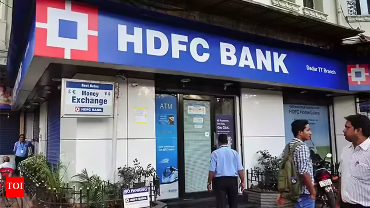 HDFC Share Price