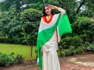 Tricolor Outfit Ideas for Independence Day 2025