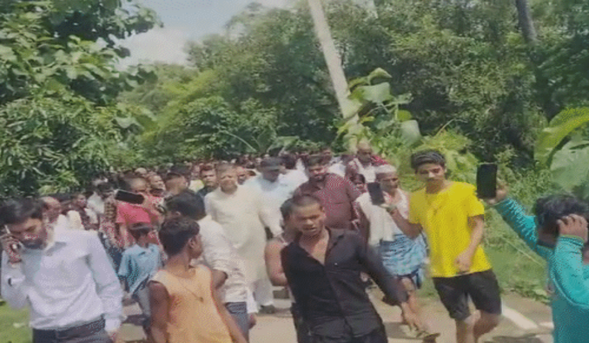 Nalanda Shravan Kumar Attacked
