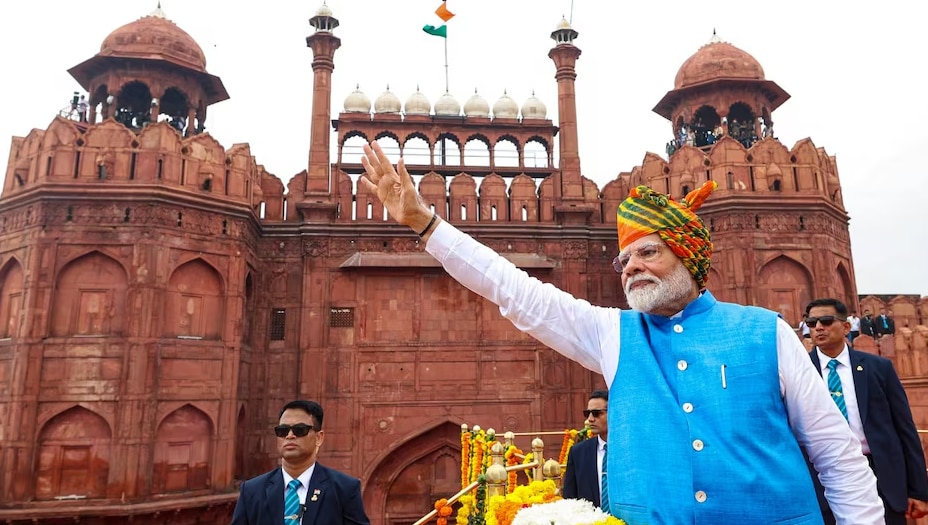 PM Modi Outfit On Independence Day 2025