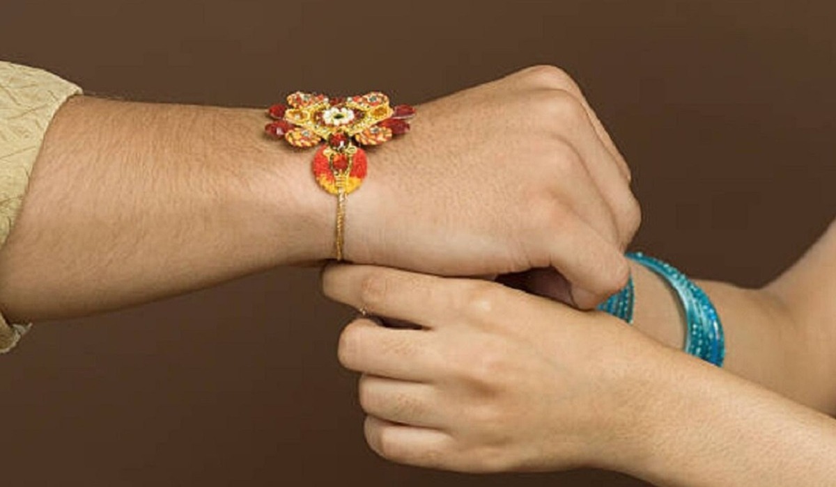 Raksha Bandhan Instagram Captions in Hindi