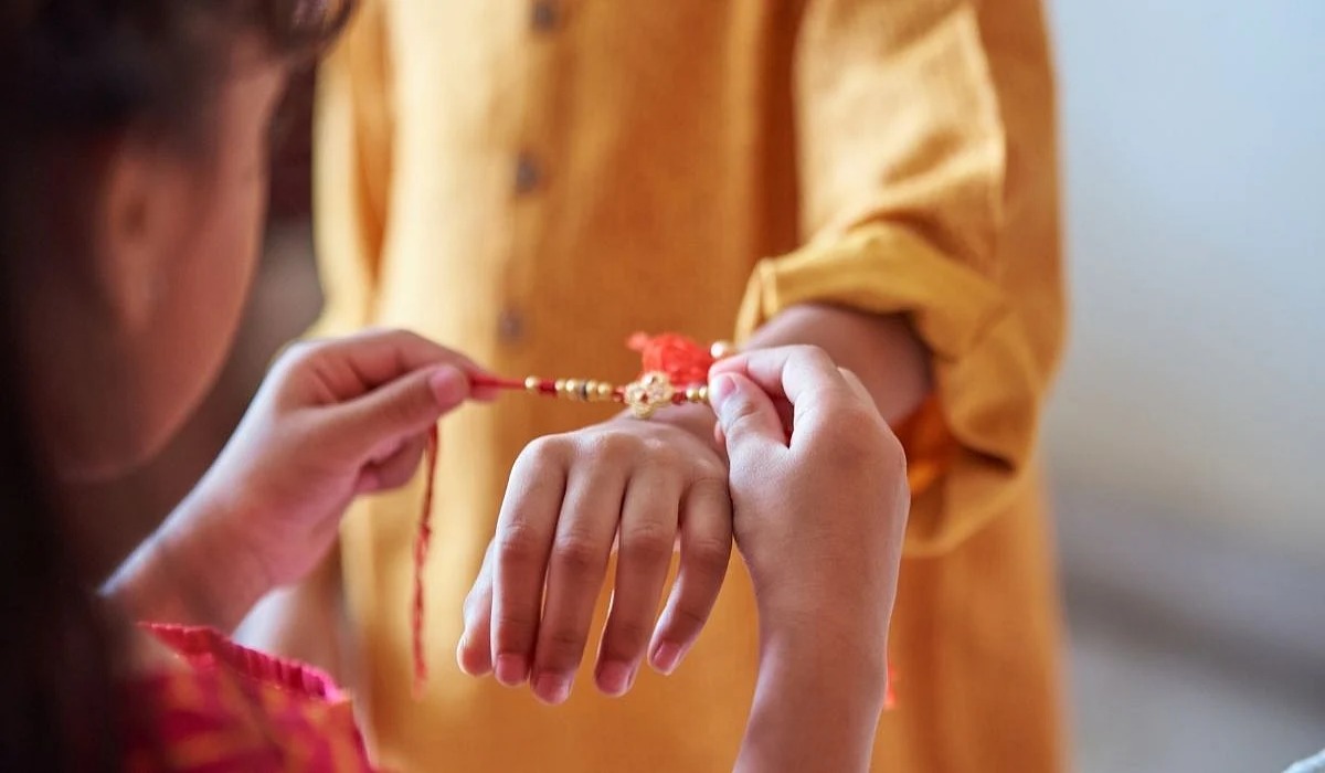 Raksha Bandhan Instagram Captions in Hindi