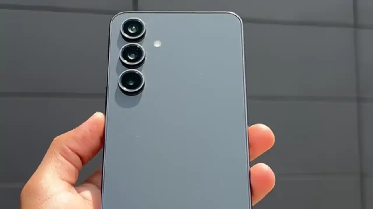 Samsung Galaxy S25 FE Features