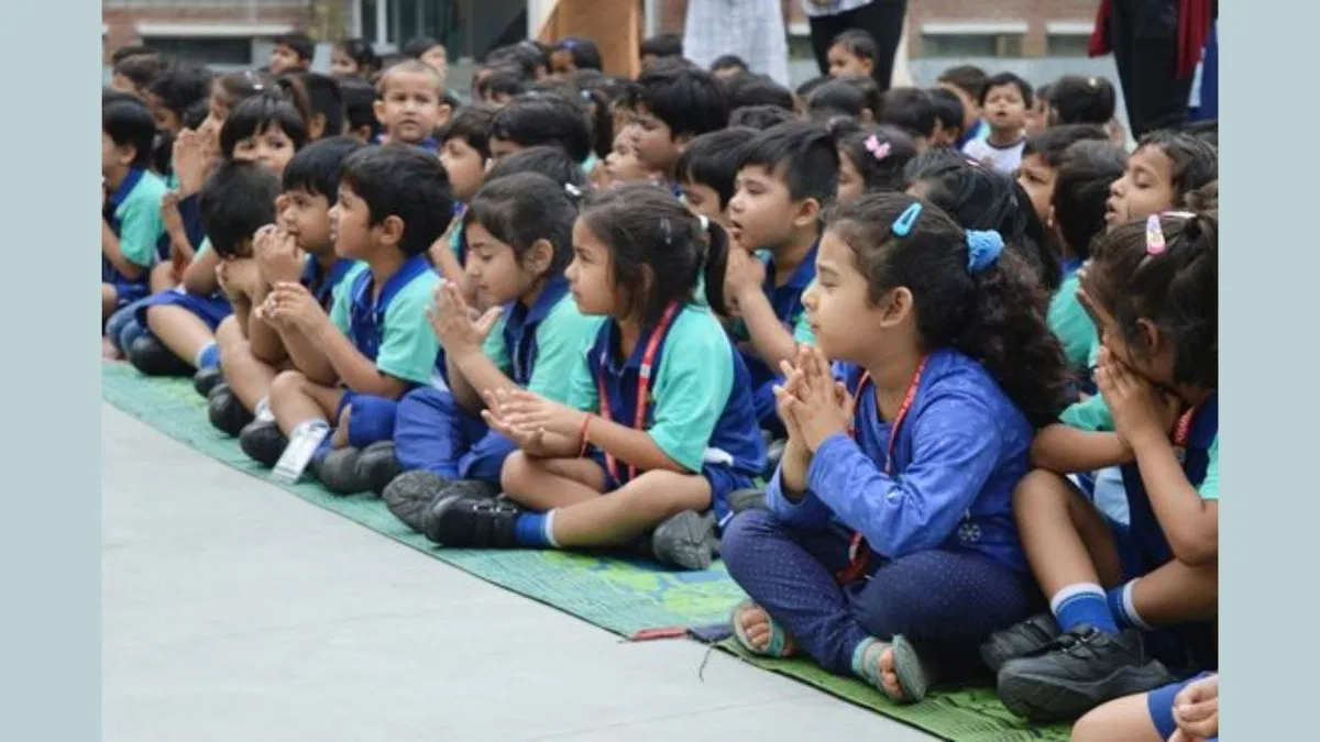 School Assembly News Headlines Today Hindi