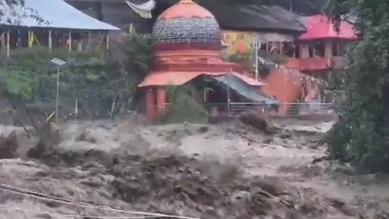 Doda Cloudburst Video