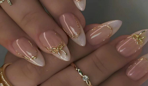 golden nail art