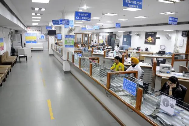 Bank Open on Delhi
