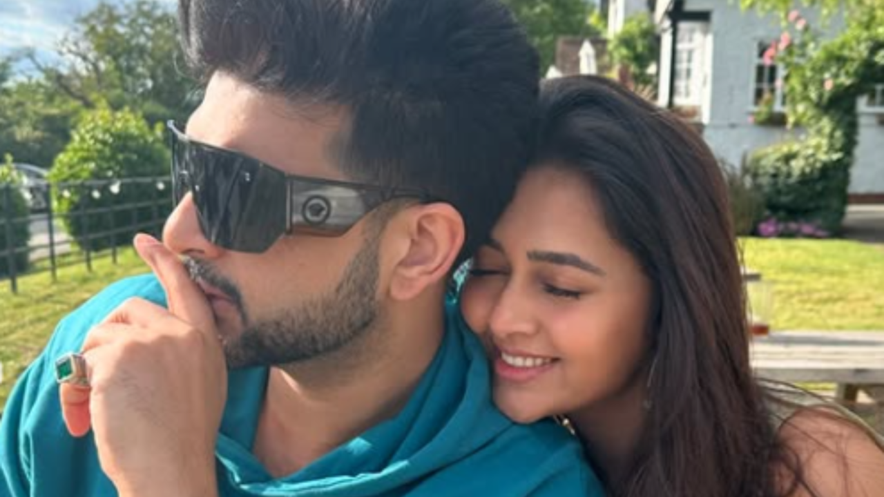 tejasswi prakash karan kundra