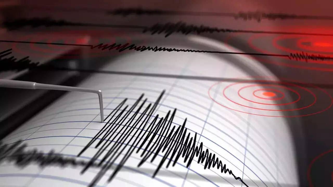 Earthquake shakes Bangladesh