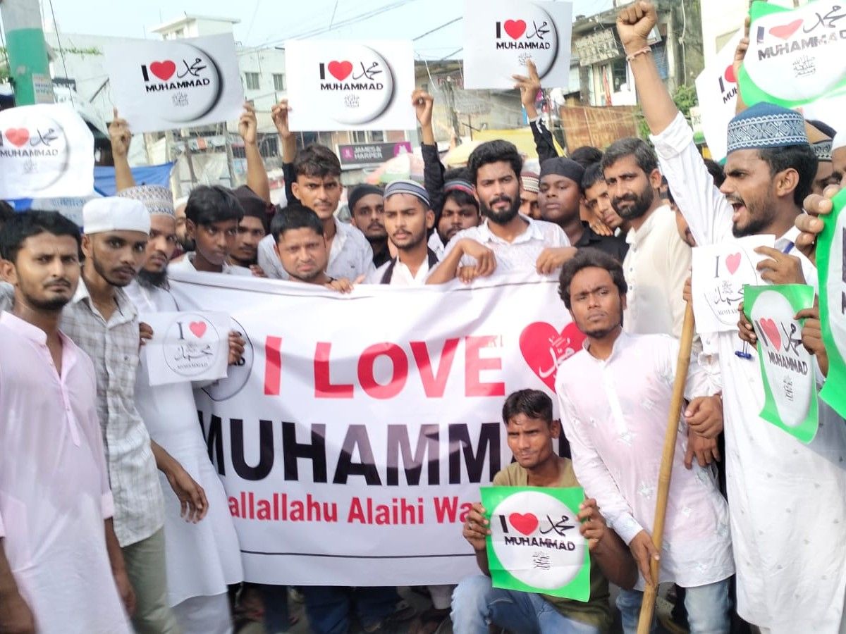 I Love Muhammad Trend Controversy